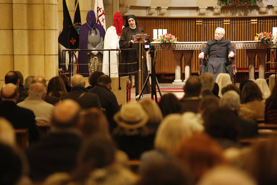 La priora de Valdediós, Olga María del Redentor, recordó la figura de Santa Teresa de Jesús 