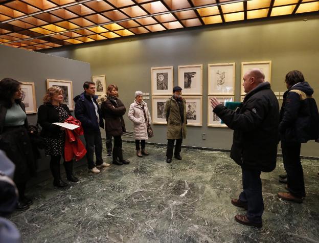 Picatueru.La inauguración de la muestra, ayer, en el Evaristo Valle. 