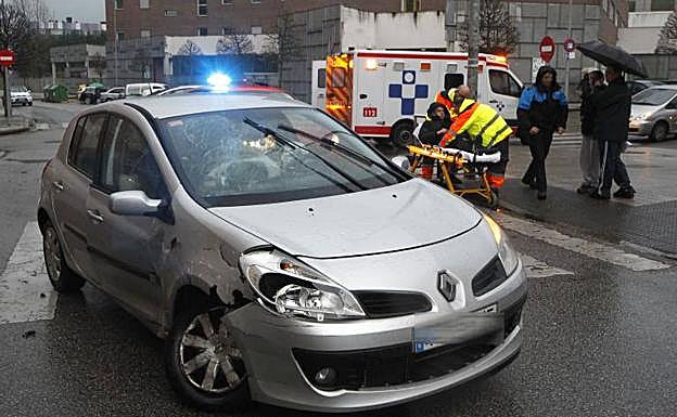 Imagen. Estado en el que quedó uno de los vehículos siniestrados.