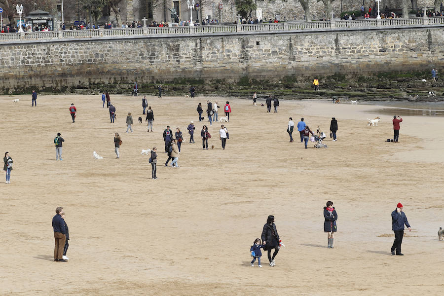 Fotos: El temporal marca la Semana Santa en Asturias