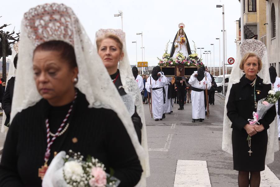 Fotos: Las mejores imágenes de la procesión del Encuentro en Gijón