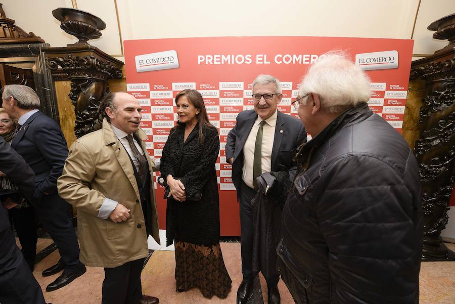 María Neira, directora de Salud Pública de la OMS, Antonio Gamoneda, los astilleros Gondán y Armón y las unidades policiales que luchan contra el maltrato han sido los galardonados de esta edición.