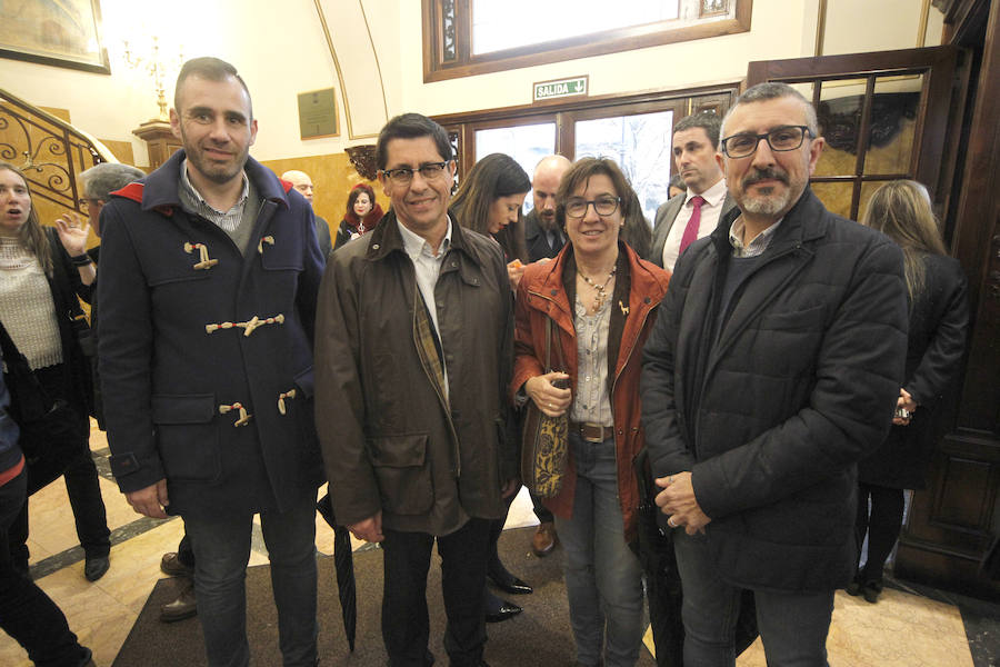 María Neira, directora de Salud Pública de la OMS, Antonio Gamoneda, los astilleros Gondán y Armón y las unidades policiales que luchan contra el maltrato han sido los galardonados de esta edición.