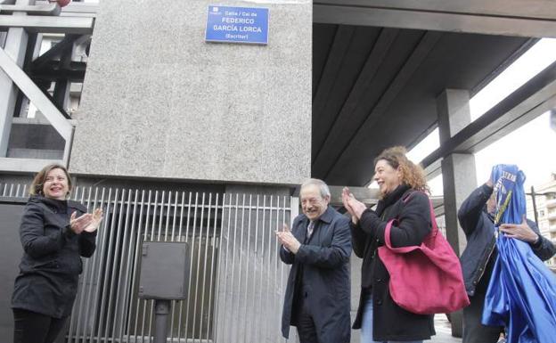 Oviedo borra la huella franquista de sus calles