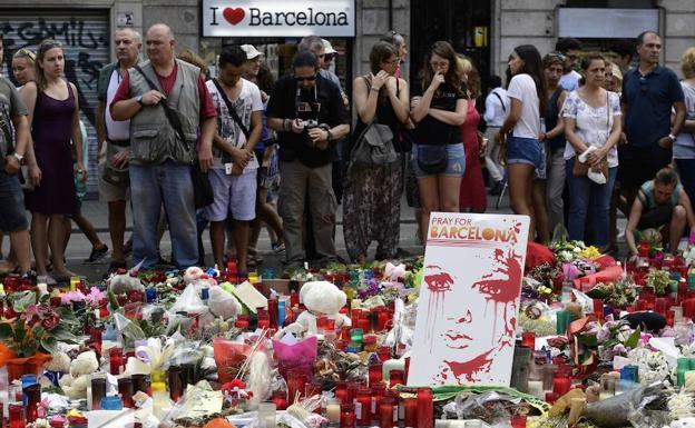 Homenaje tras los atentados de Barcelona.