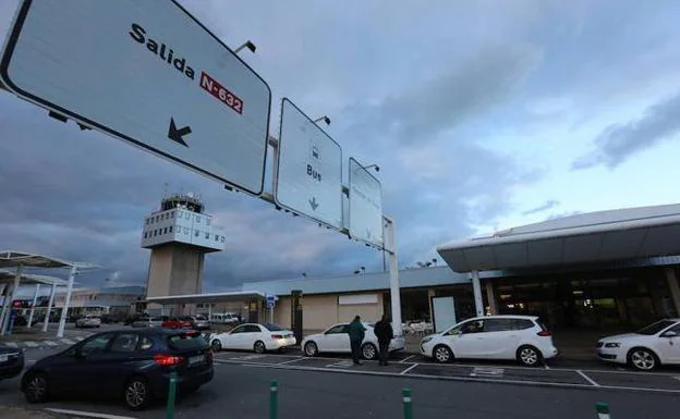 El aeropuerto de Asturias, el único en perder pasaje en marzo tras caer un 46% la ruta a Heathrow