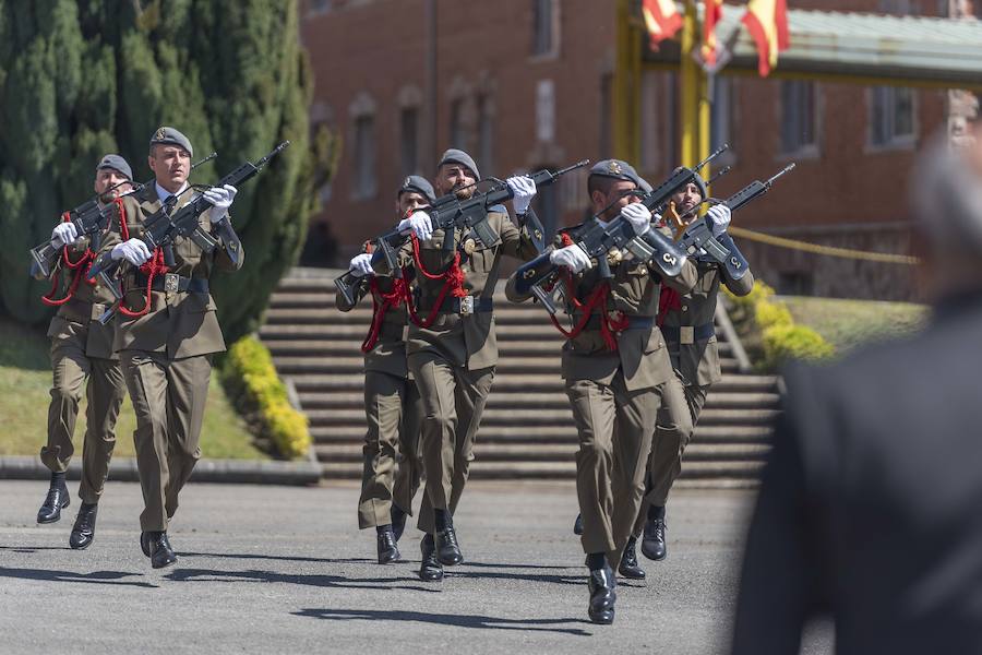 El delegado del Gobierno en Asturias, Mariano Marín, asiste al acto de conmemoración del XXX aniversario de la Unidad de Servicios del Acuartelamiento (USAC) Cabo Noval