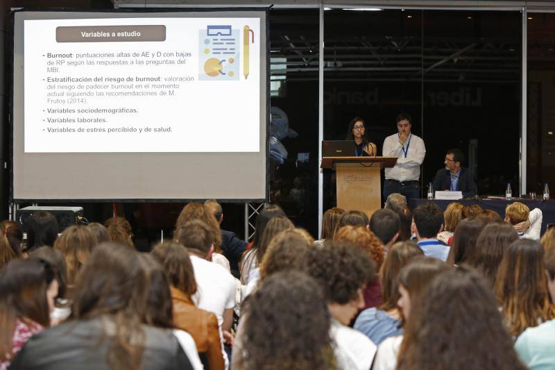 La apertura corrió a cargo del consejero de Sanidad y con este encuentro se dan por inaugurados los actos del cincuentenario del Hospital de Cabueñes