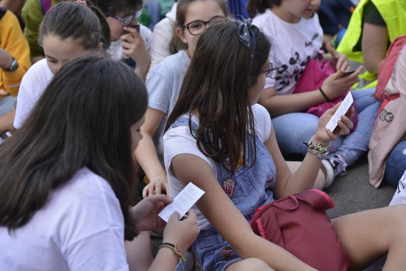 Fotos: Los jóvenes llenan Covadonga