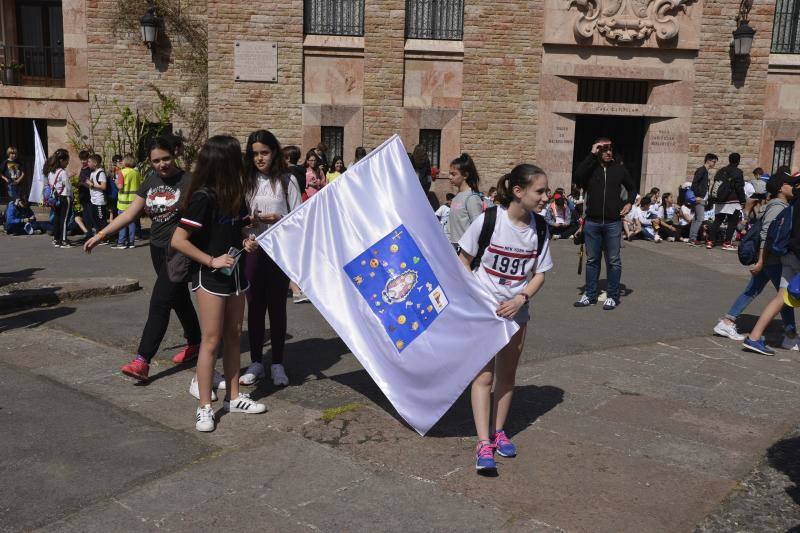 Fotos: Los jóvenes llenan Covadonga