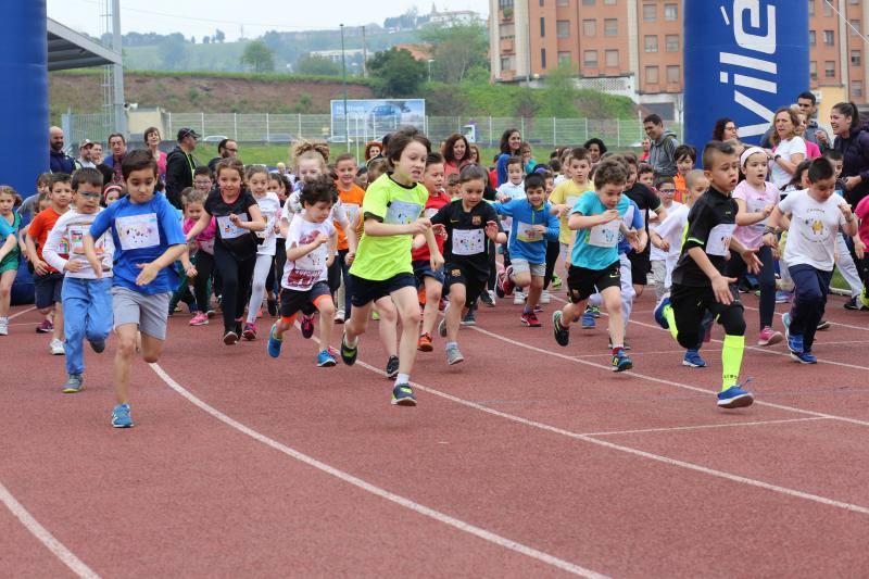 Unos 800 corredores participaron en la prueba. 