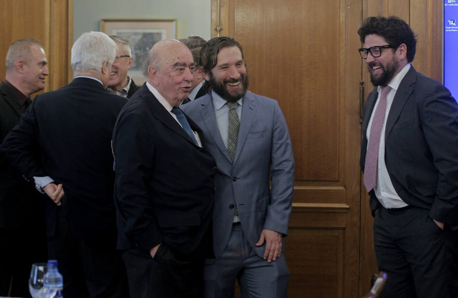 Ni una sola de las 35 candidaturas que optan al galardón de las Artes salió de la boca de quienes mañana dictarán su fallo