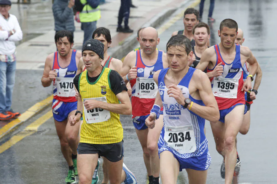 Fotos: ¿Estuviste en la EDP Media Maratón de Gijón? ¡Búscate! (1)