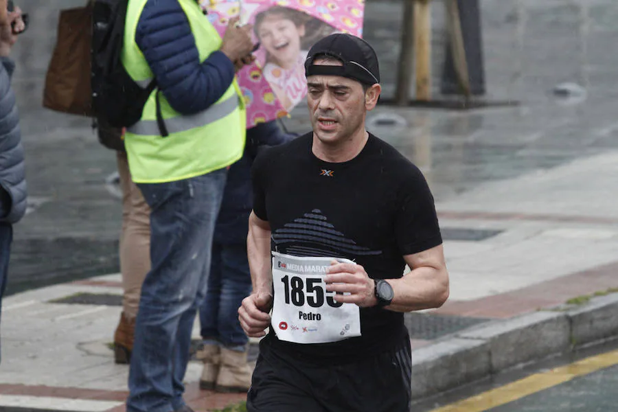 Fotos: ¿Estuviste en la EDP Media Maratón de Gijón? ¡Búscate! (1)