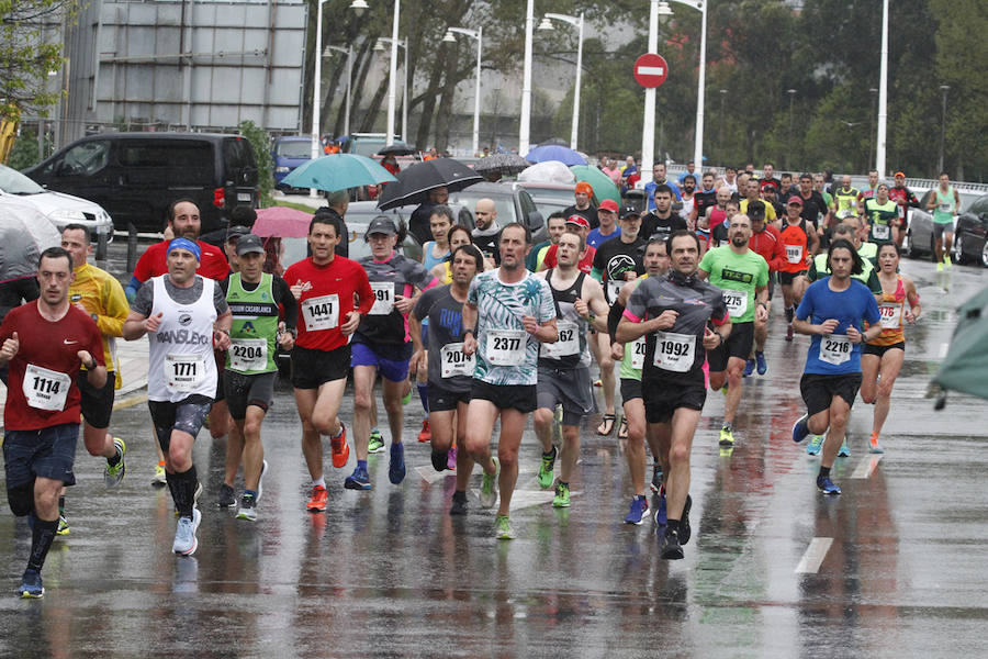 Fotos: ¿Estuviste en la EDP Media Maratón de Gijón? ¡Búscate! (1)