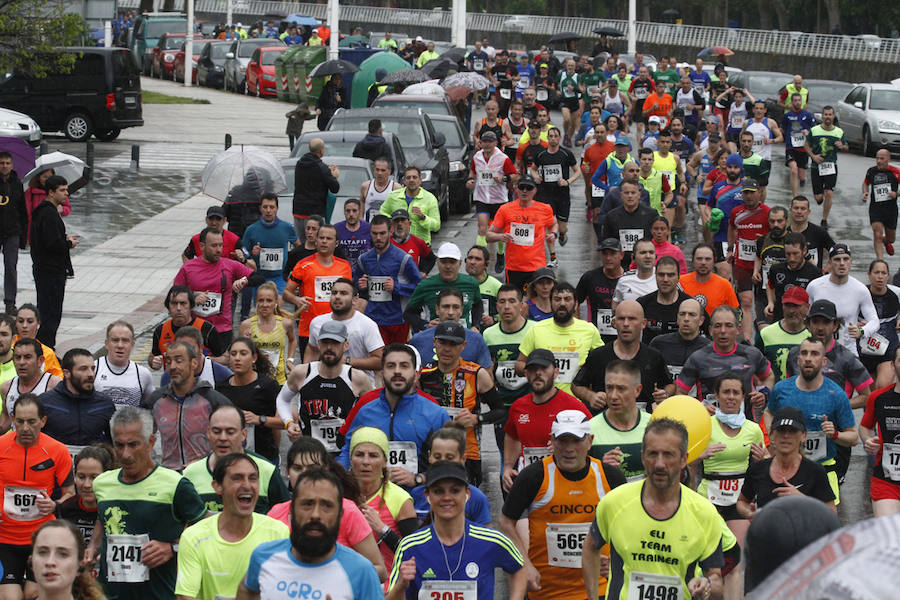 Fotos: ¿Estuviste en la EDP Media Maratón de Gijón? ¡Búscate! (2)