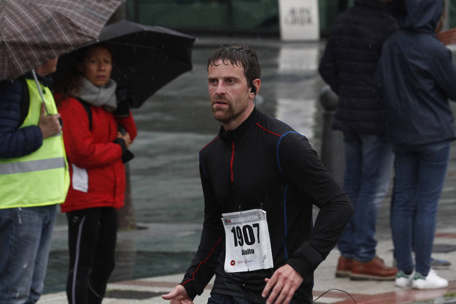 Fotos: ¿Estuviste en la EDP Media Maratón de Gijón? ¡Búscate! (2)