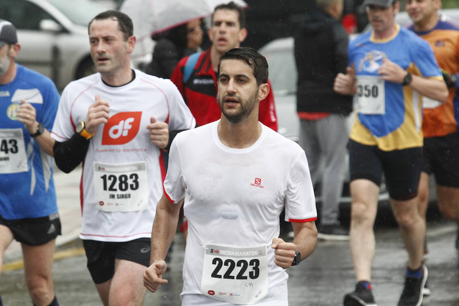 Fotos: ¿Estuviste en la EDP Media Maratón de Gijón? ¡Búscate! (2)