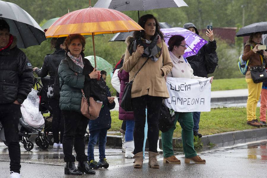 Más de 2.500 atletas han participado en la EDP Media Maratón de Gijón, en la que se ha impuesto el marroquí Said Attadi. ¿Estuviste? ¡Búscate en las fotos!