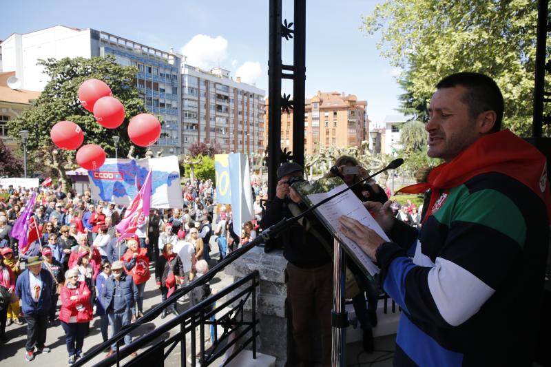 La manifestación parte del Parque Viejo de La Felguera bajo el lema «Igualdad, mejor empleo, mayores salarios, pensiones dignas»