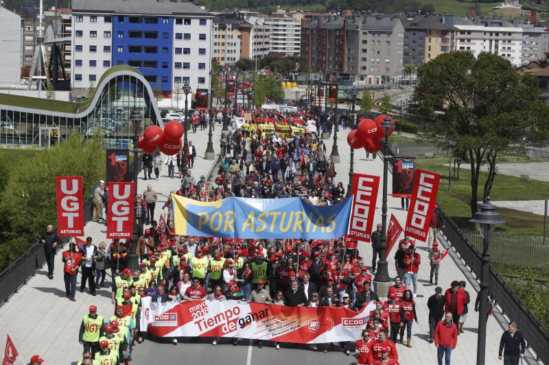 La manifestación parte del Parque Viejo de La Felguera bajo el lema «Igualdad, mejor empleo, mayores salarios, pensiones dignas»