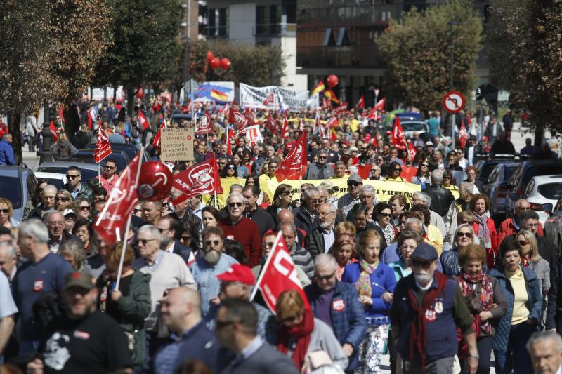 La manifestación parte del Parque Viejo de La Felguera bajo el lema «Igualdad, mejor empleo, mayores salarios, pensiones dignas»