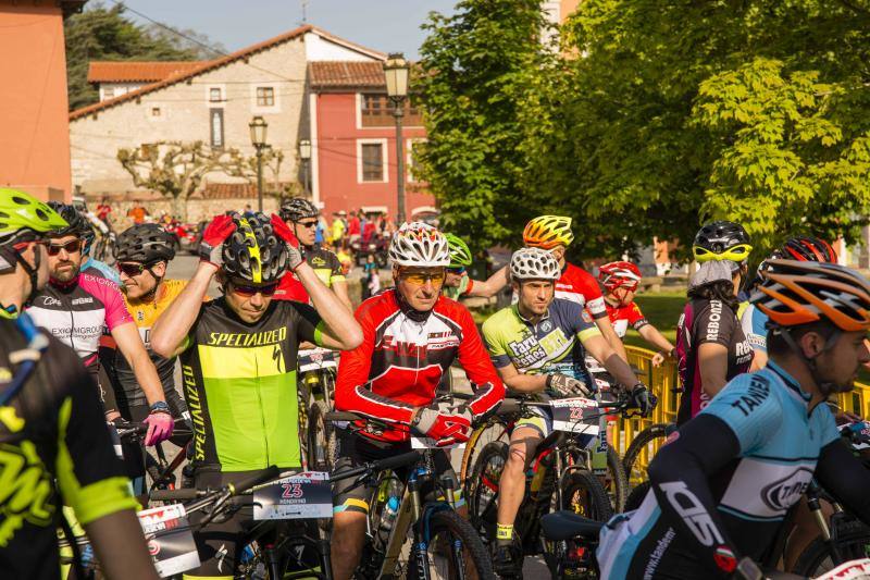 112 personas participaron en la prueba ciclista, en la que María del Carmen Pérez fue la vencedora en la categoría femenina.