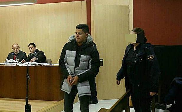 Imad y Yeray, en prisión por el caso Germán, aceptan 10 meses de cárcel por otra agresión en Fomento