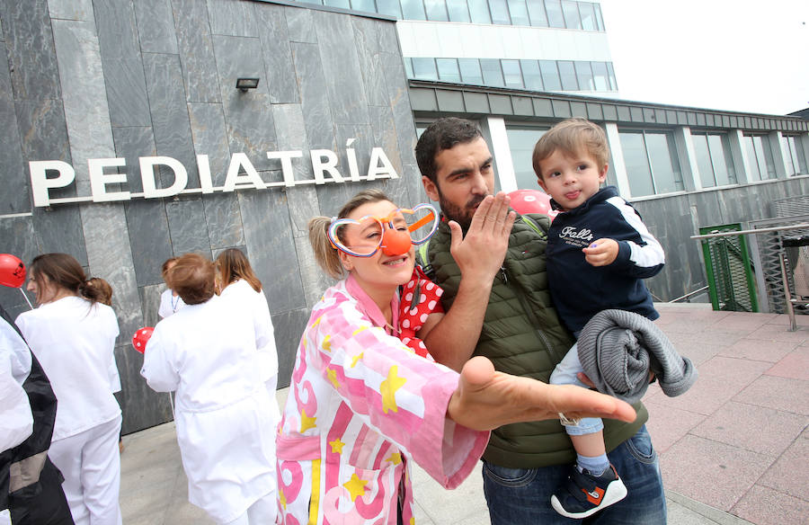 Fotos: Día Internacional de la Infancia Hospitalizada en el HUCA