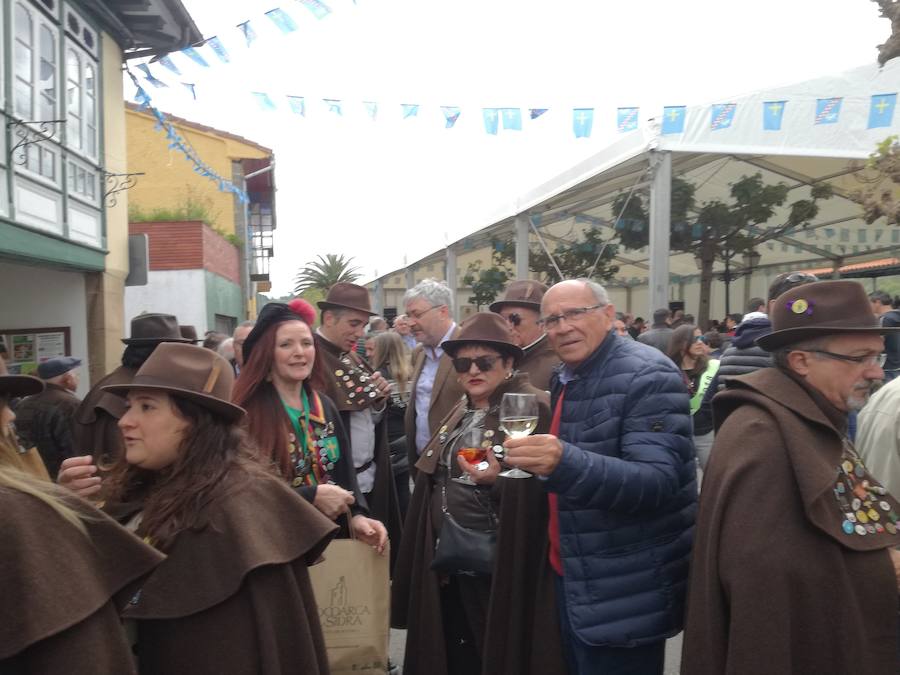 La actriz asturiana Beatriz Rico fue la encargada de pregonar este año el XXXIX Festival del Arroz con Leche de Cabranes