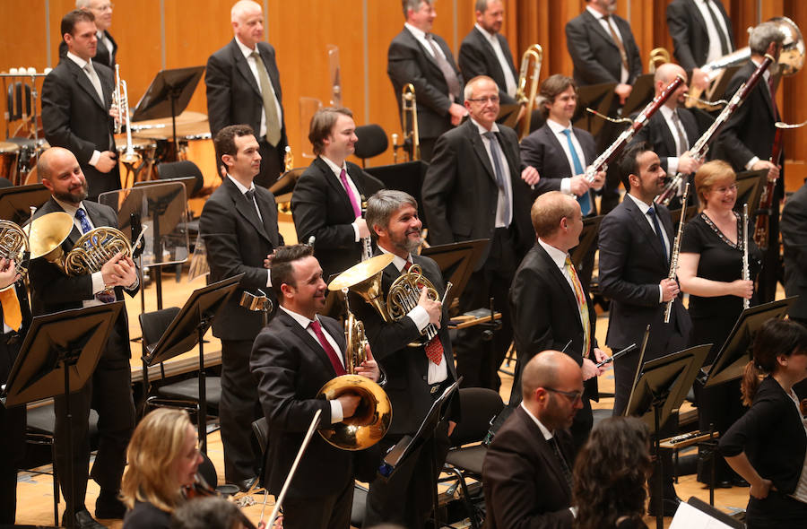 El Auditorio Príncipe Felipe de Oviedo acoge la segunda jornada del programa Link Up dirigido a niños de entre 9 y 13 años. 