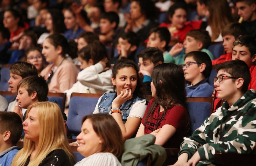 El Auditorio Príncipe Felipe de Oviedo acoge la segunda jornada del programa Link Up dirigido a niños de entre 9 y 13 años. 