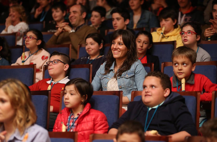 El Auditorio Príncipe Felipe de Oviedo acoge la segunda jornada del programa Link Up dirigido a niños de entre 9 y 13 años. 