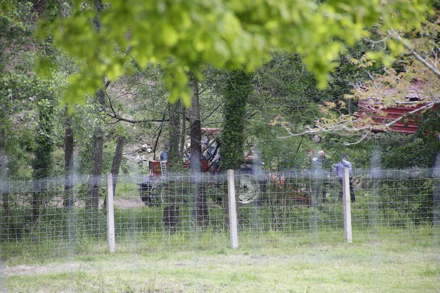 Fotos: Encuentran un cadáver en Llanes