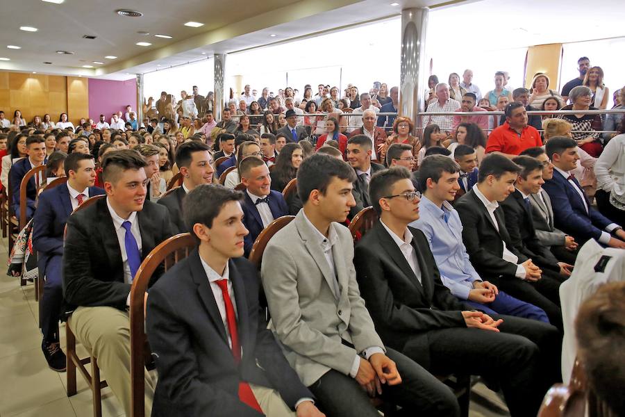 Fotos: Graduación de los alumnos del IES Padre Feijoo