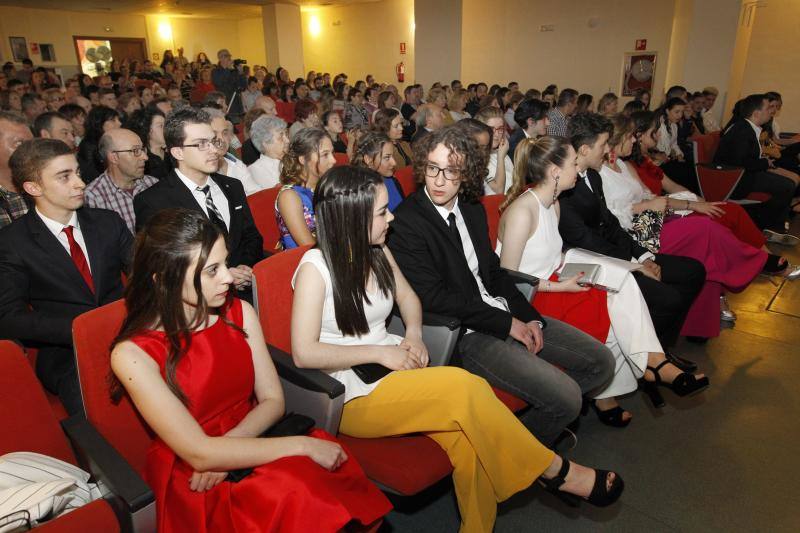 Fotos: Graduación de los alumnos del IES Mata-Jove