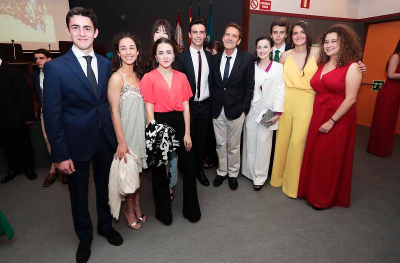 Fotos: Graduación de los alumnos del IES Piles