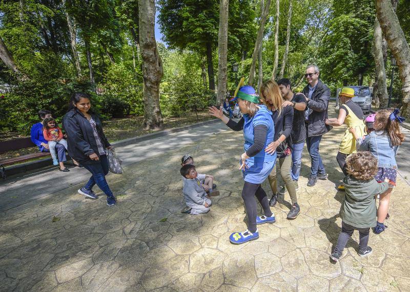 Los puestos tradicionales y los juegos infantiles amenizaron la jornada festiva.