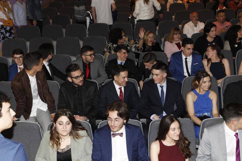 La despedida ha tenido lugar en el palacio de Congresos del recinto ferial Luis Adaro.