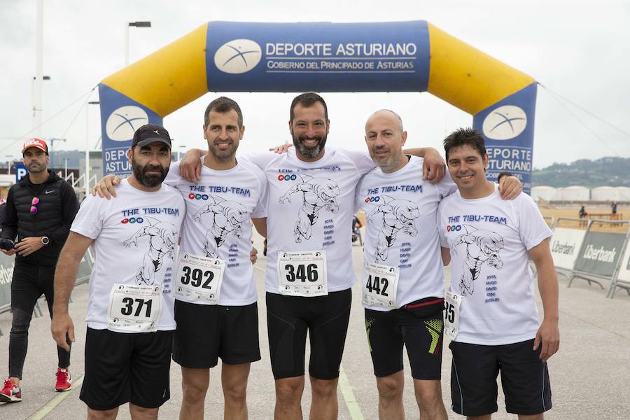 850 personas se sumaron a esta inciativa solidaria organizada por el Centro Comunitario de Sangre y Tejidos de Asturias, con el patrocinio de la Fundación EdP y la colaboración del Ayuntamiento de Gijón, la Dirección General de Deportes y EL COMERCIO