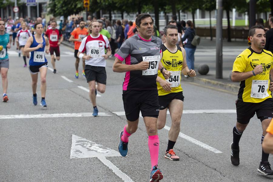 850 personas se sumaron a esta inciativa solidaria organizada por el Centro Comunitario de Sangre y Tejidos de Asturias, con el patrocinio de la Fundación EdP y la colaboración del Ayuntamiento de Gijón, la Dirección General de Deportes y EL COMERCIO