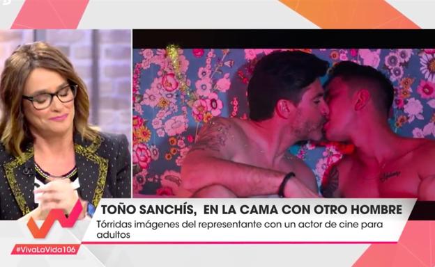 Las imágenes de Toño Sanchís besando a un actor pono gay