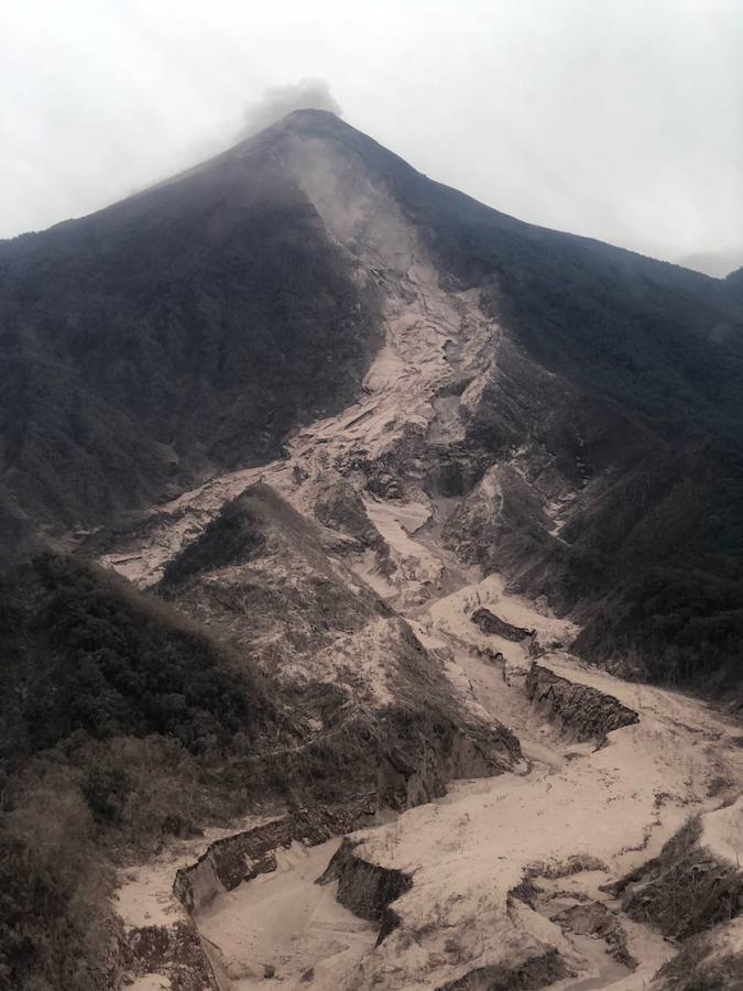 Fotos: Las impactantes imágenes tras la erupción del volcán de Fuego, en Guatemala