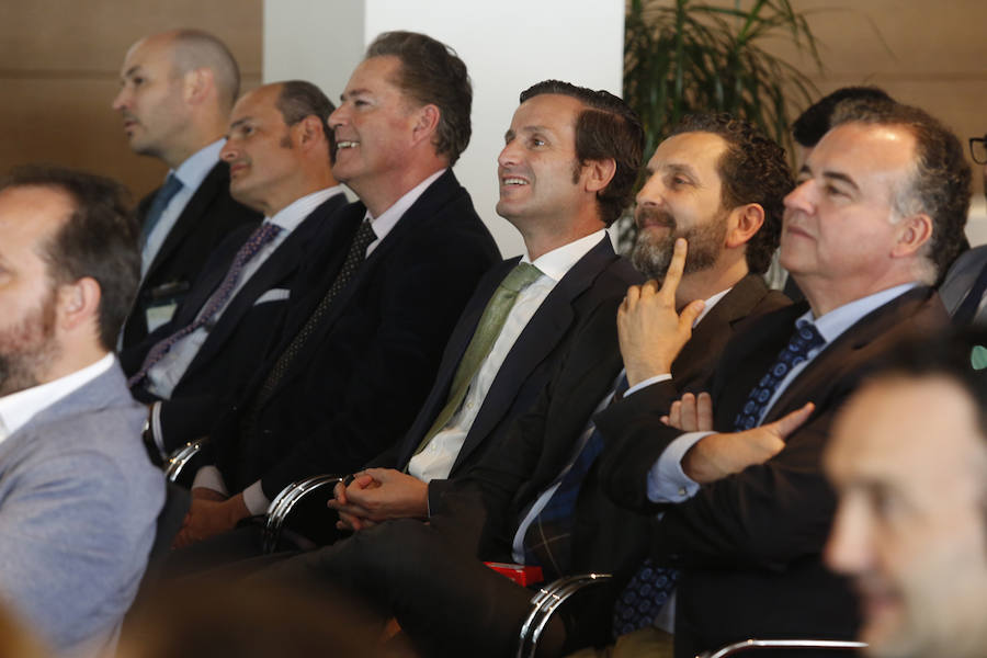 El acto, al que acudió el presidente de la Federación Asturiana de Empresarios (FADE) Belarmino Feito, se celebró en Las Caldas. 