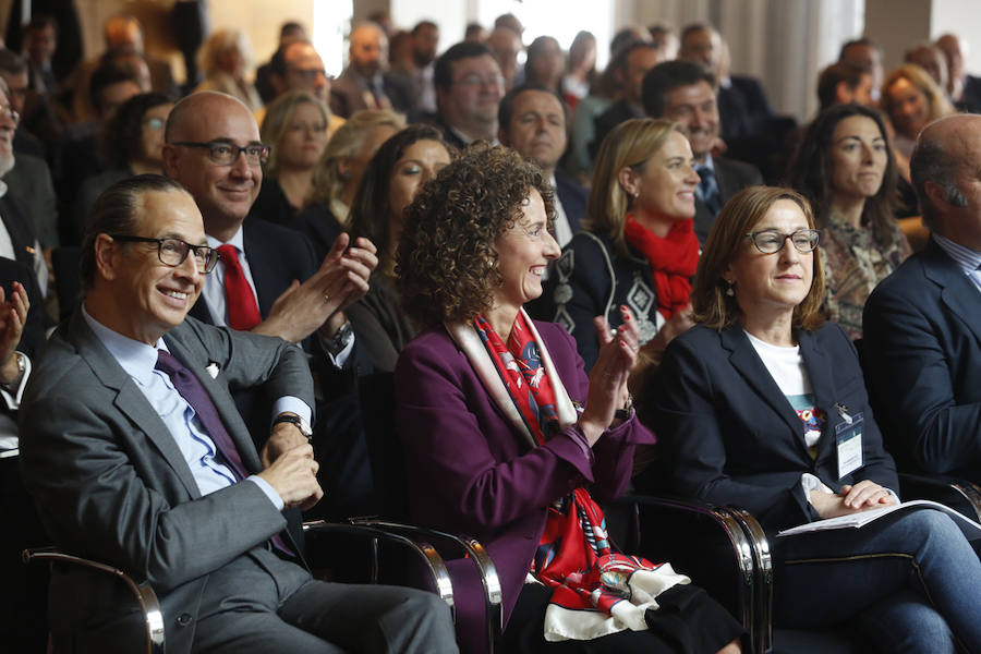 El acto, al que acudió el presidente de la Federación Asturiana de Empresarios (FADE) Belarmino Feito, se celebró en Las Caldas. 