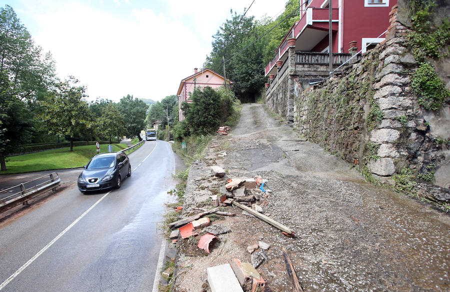 Fotos: Trubia hace balance de daños tras el argayo