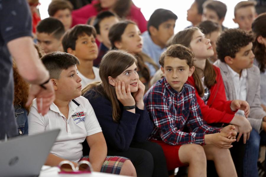 Fotos: Despedida de los alumnos de sexto de Primaria del Colegio Jovellanos de Gijón