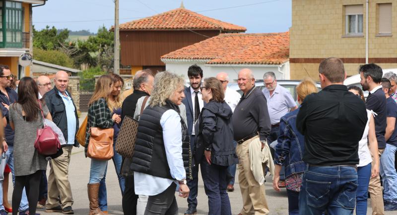 La parroquia gozoniega de Laviana, de donde era natural, acogió el funeral por el responsable de prensa de la Universidad