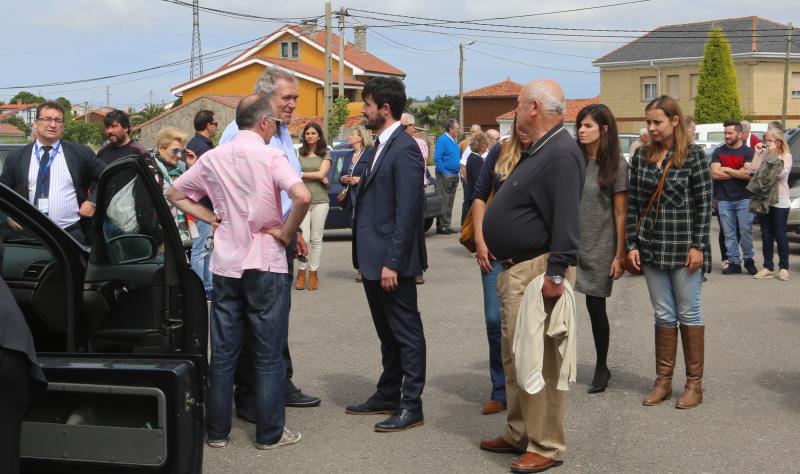 La parroquia gozoniega de Laviana, de donde era natural, acogió el funeral por el responsable de prensa de la Universidad