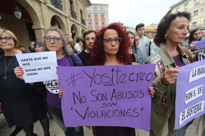 Fotos: Avilés sale a la calle en protesta contra la libertad provisional para &#039;La Manada&#039;